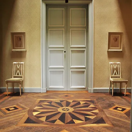 Chateau De 3*