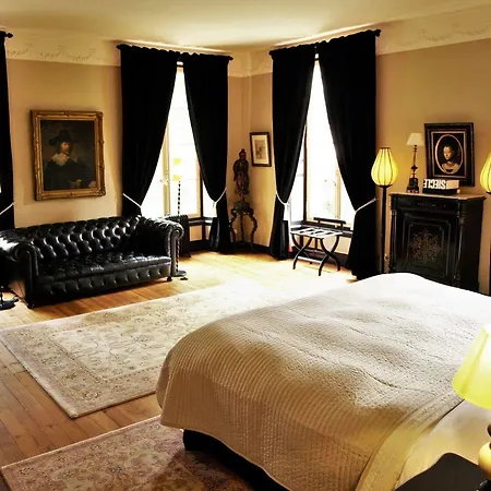Chateau De 3* La Pommeraye (Calvados)