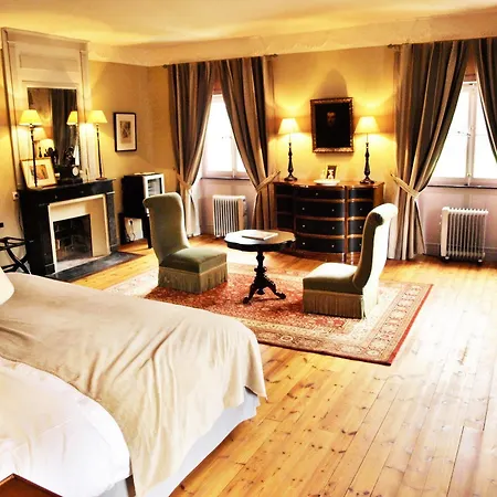 Chateau De 3*